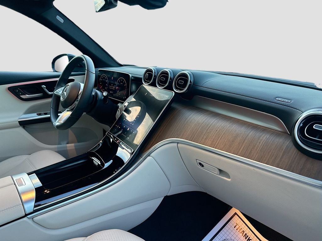 2024 Mercedes-Benz GLC 300