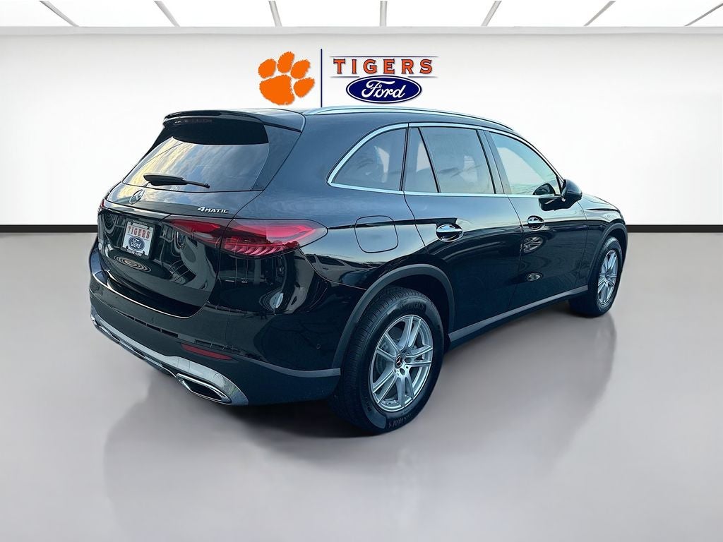 2024 Mercedes-Benz GLC 300