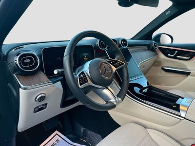 2024 Mercedes-Benz GLC 300